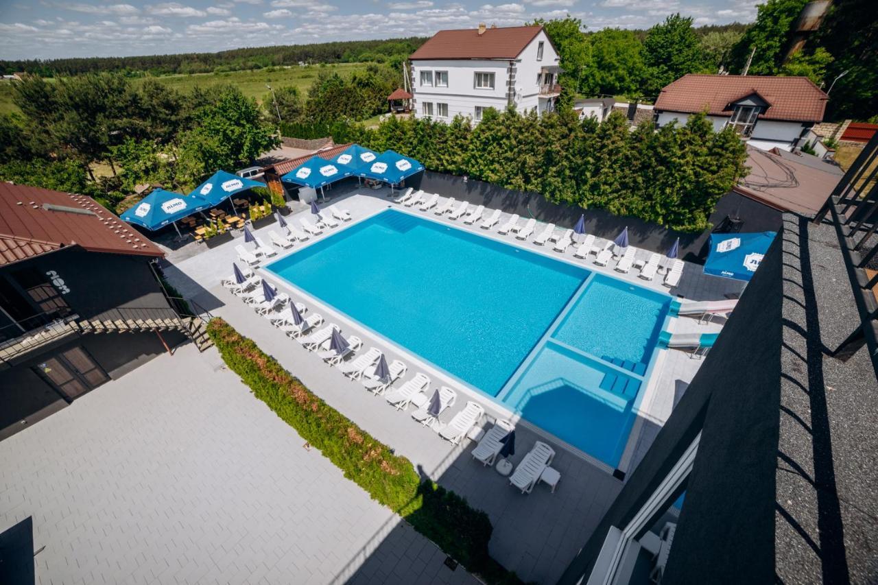 Avalon Hotel&pool Hotel Yelikhovichi