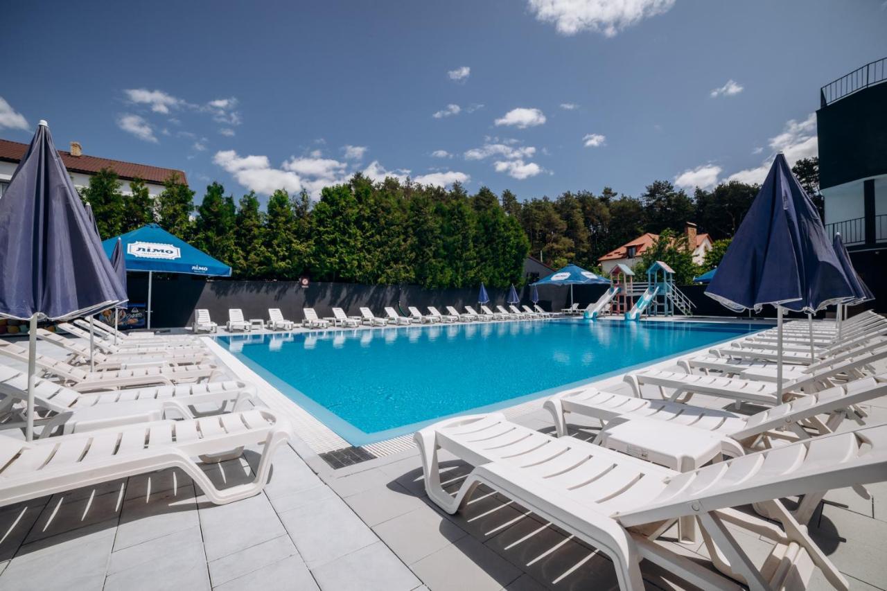 Avalon Hotel&pool Hotel Yelikhovichi